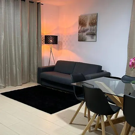 Apartment Moderno Y Centrico De 2 En